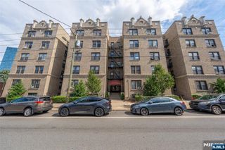 2700 John F Kennedy Boulevard 102, Jersey City, NJ 07306