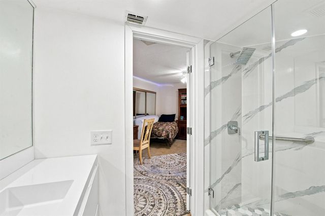 126 WEYBRIDGE Circle B, Royal Palm Beach, FL 33411