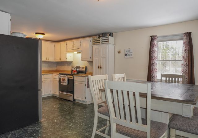 31 Pine Road, Middleton, NH 03887