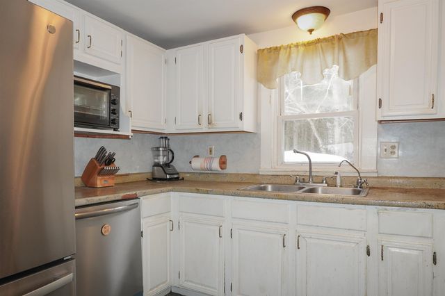 31 Pine Road, Middleton, NH 03887