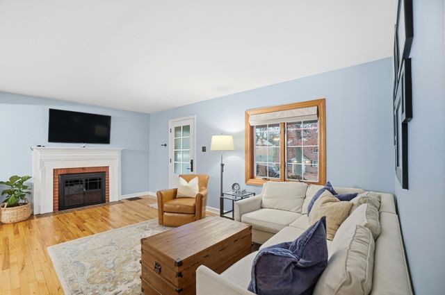 55 Burdsall Avenue, Fort Mitchell, KY 41017