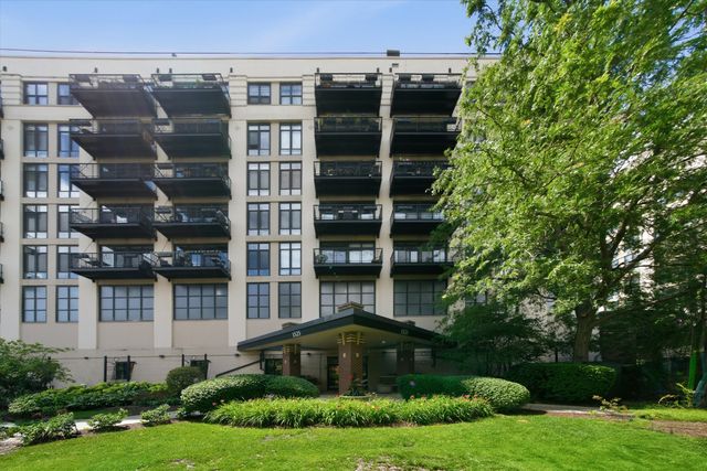 1525 S Sangamon Street 311, Chicago, IL 60608