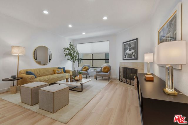 4707 Willis Avenue 206, Sherman Oaks, CA 91403