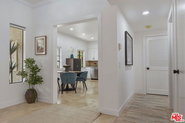 4707 Willis Avenue 206, Sherman Oaks, CA 91403