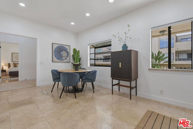 4707 Willis Avenue 206, Sherman Oaks, CA 91403