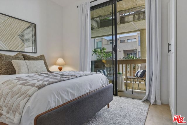 4707 Willis Avenue 206, Sherman Oaks, CA 91403