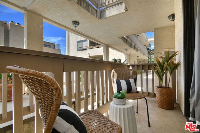 4707 Willis Avenue 206, Sherman Oaks, CA 91403