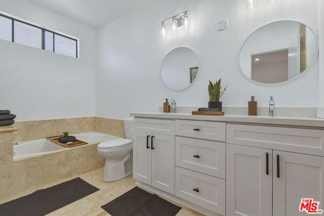 4707 Willis Avenue 206, Sherman Oaks, CA 91403