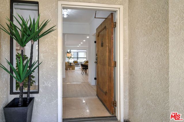 4707 Willis Avenue 206, Sherman Oaks, CA 91403