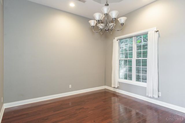 1238 Elsinore Avenue, Cincinnati, OH 45202