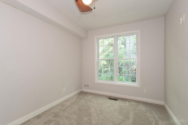 1238 Elsinore Avenue, Cincinnati, OH 45202