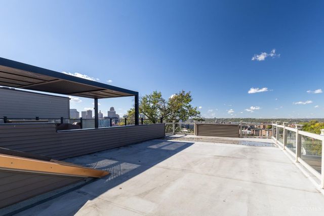 1238 Elsinore Avenue, Cincinnati, OH 45202