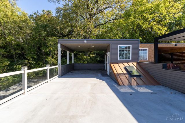 1238 Elsinore Avenue, Cincinnati, OH 45202