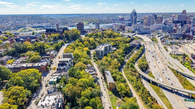 1238 Elsinore Avenue, Cincinnati, OH 45202