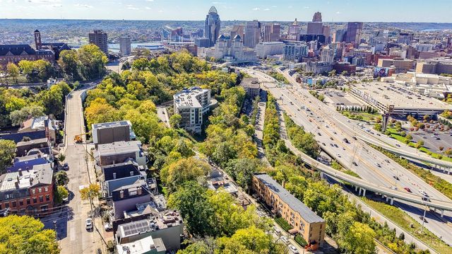 1238 Elsinore Avenue, Cincinnati, OH 45202