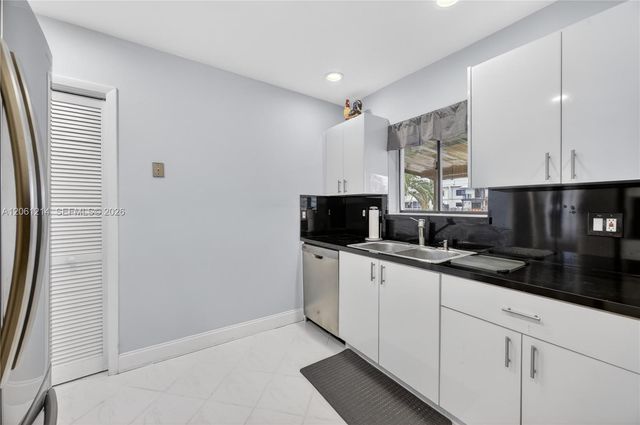 8210 SW 96th Court, Miami, FL 33173