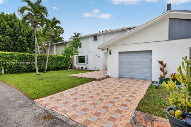 8210 SW 96th Court, Miami, FL 33173