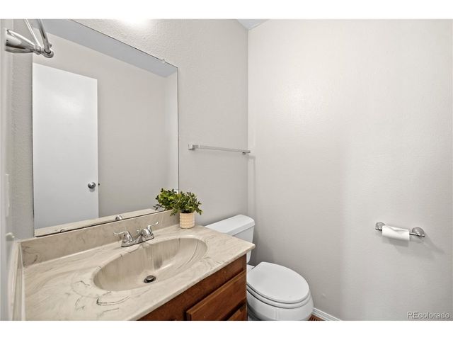 10351 Red Mtn E, Littleton, CO 80127