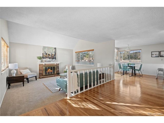 10351 Red Mtn E, Littleton, CO 80127