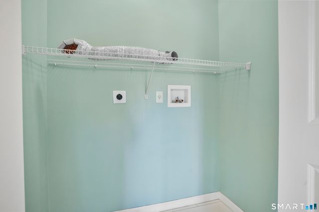 72 Perry Hill Road, Shelton, CT 06484