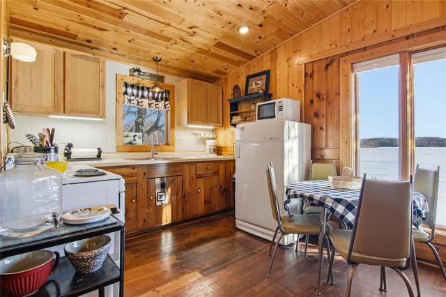 12812N County Hwy T, Hayward, WI 54843