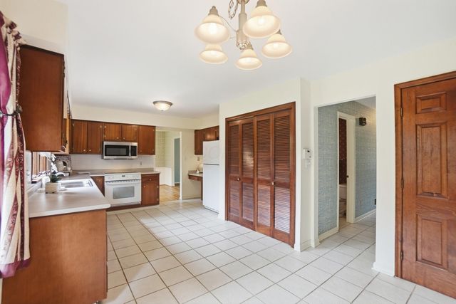 6011 Sedgwick Road, Columbus, OH 43235