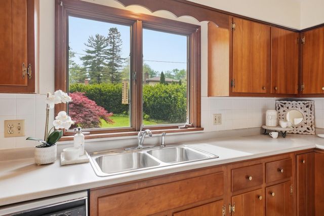 6011 Sedgwick Road, Columbus, OH 43235