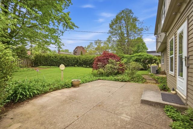 6011 Sedgwick Road, Columbus, OH 43235