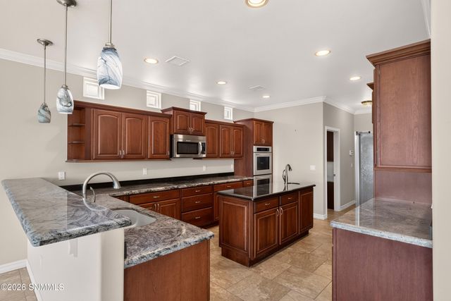 1150 Puerta De Picacho, Las Cruces, NM 88007