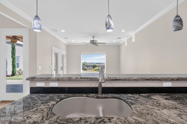 1150 Puerta De Picacho, Las Cruces, NM 88007
