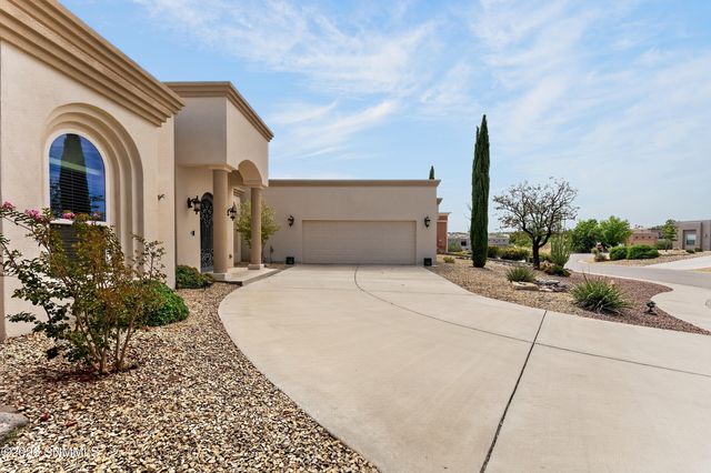 1150 Puerta De Picacho, Las Cruces, NM 88007