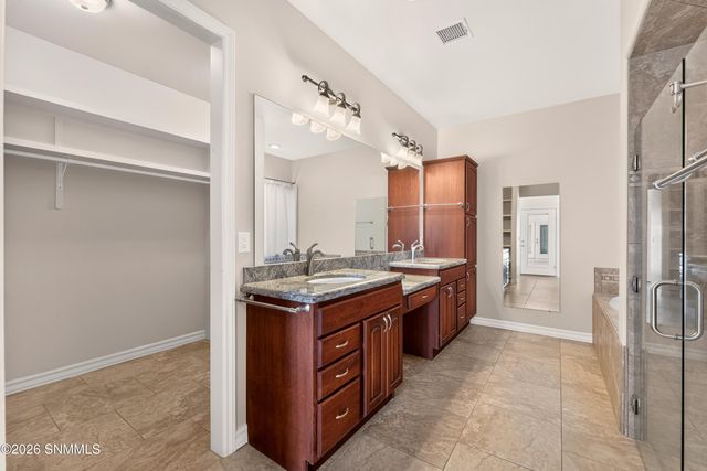 1150 Puerta De Picacho, Las Cruces, NM 88007