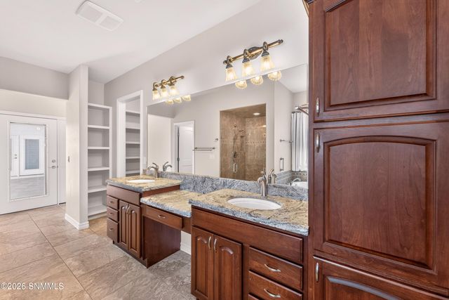 1150 Puerta De Picacho, Las Cruces, NM 88007