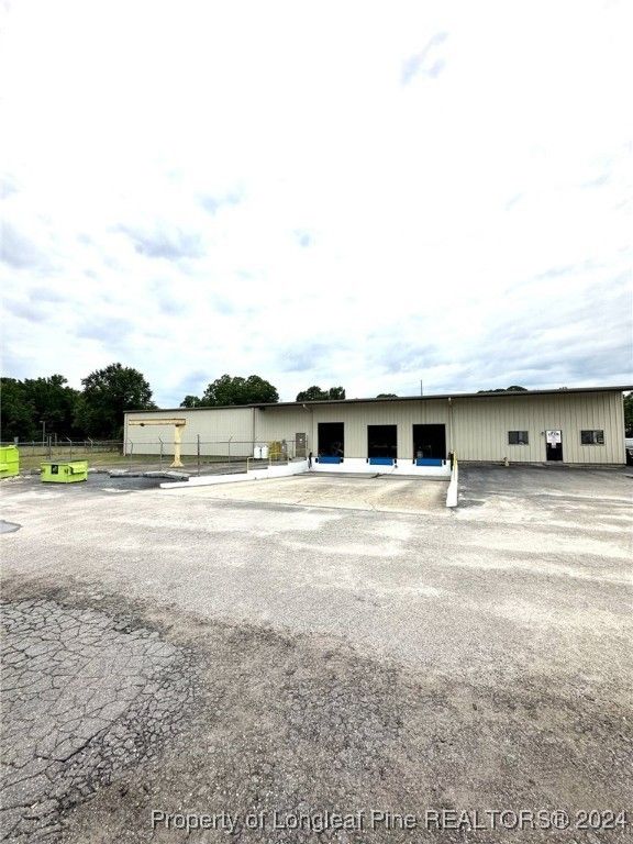 1565 Wilmington Highway, Fayetteville, NC 28306 — exterior