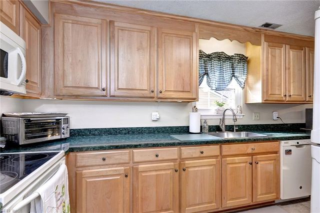 1230 Shields RD, Newport News, VA 23608