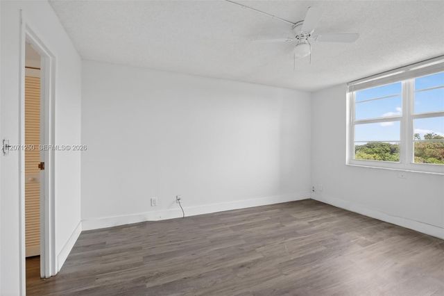 250 Jacaranda Drive 703, Plantation, FL 33324