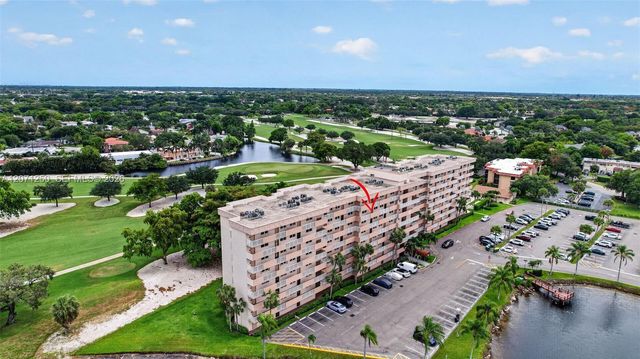 250 Jacaranda Drive 703, Plantation, FL 33324