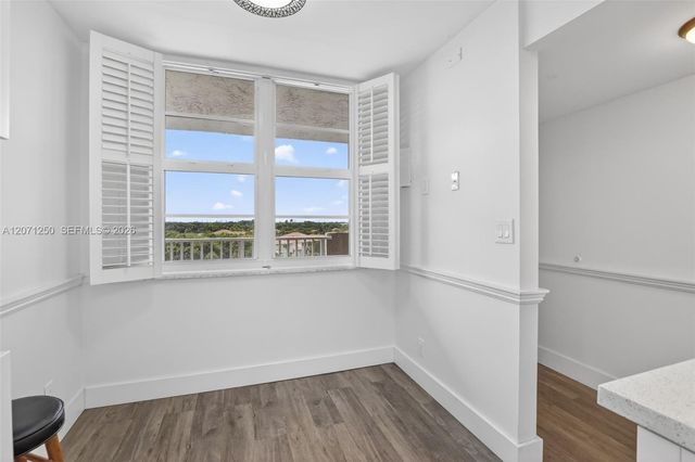 250 Jacaranda Drive 703, Plantation, FL 33324