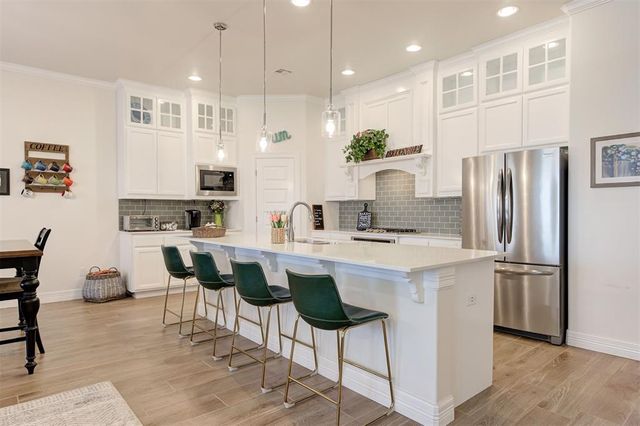 17809 Morning Sky Court, Edmond, OK 73012