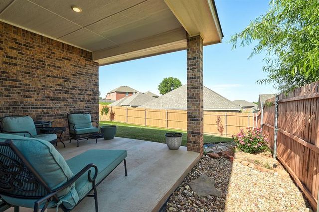 17809 Morning Sky Court, Edmond, OK 73012