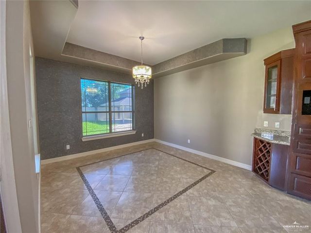 723 Mia Rose Lane, Alamo, TX 78516