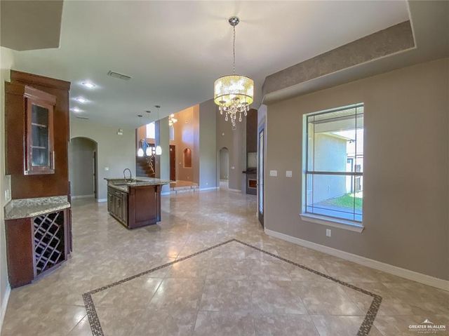 723 Mia Rose Lane, Alamo, TX 78516