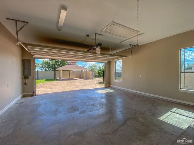 723 Mia Rose Lane, Alamo, TX 78516
