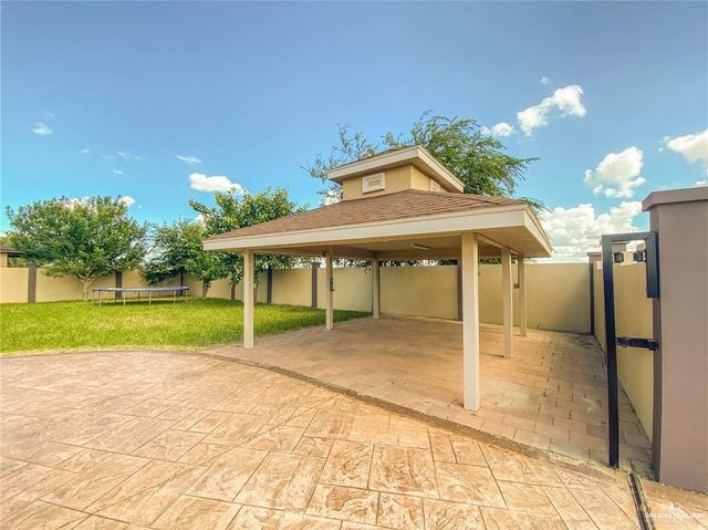 723 Mia Rose Lane, Alamo, TX 78516