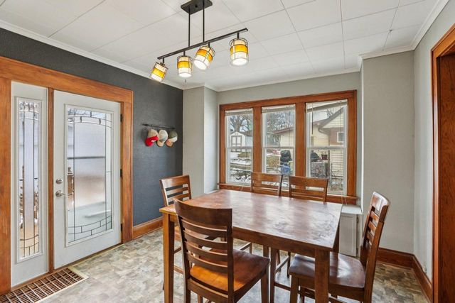 916 Prospect Avenue, Portage, WI 53901