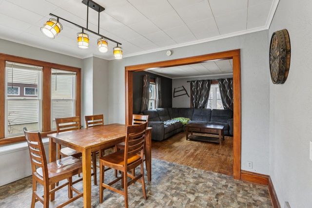 916 Prospect Avenue, Portage, WI 53901