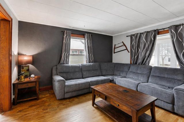 916 Prospect Avenue, Portage, WI 53901