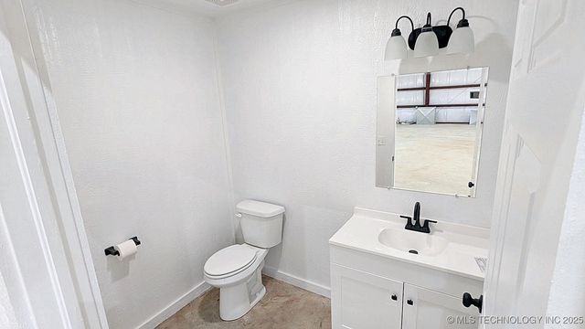 1040 N Moccasin Avenue, Tahlequah, OK 74464