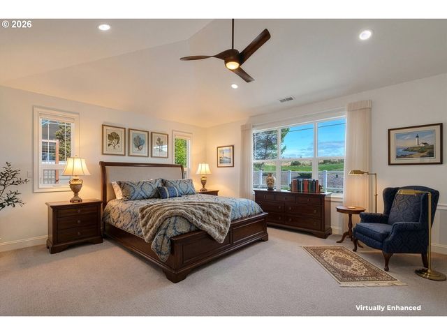 2116 E WILLOW Loop, Florence, OR 97439