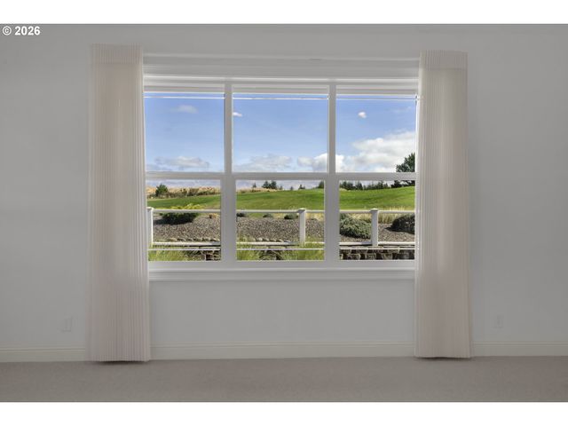 2116 E WILLOW Loop, Florence, OR 97439